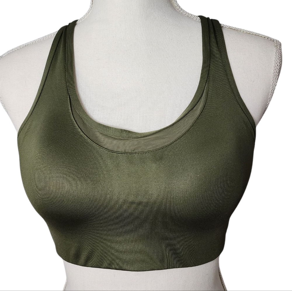Victoria Secret Pink Active Ultimate Lightly Lined Green‎ Sports Bra Size Medium
